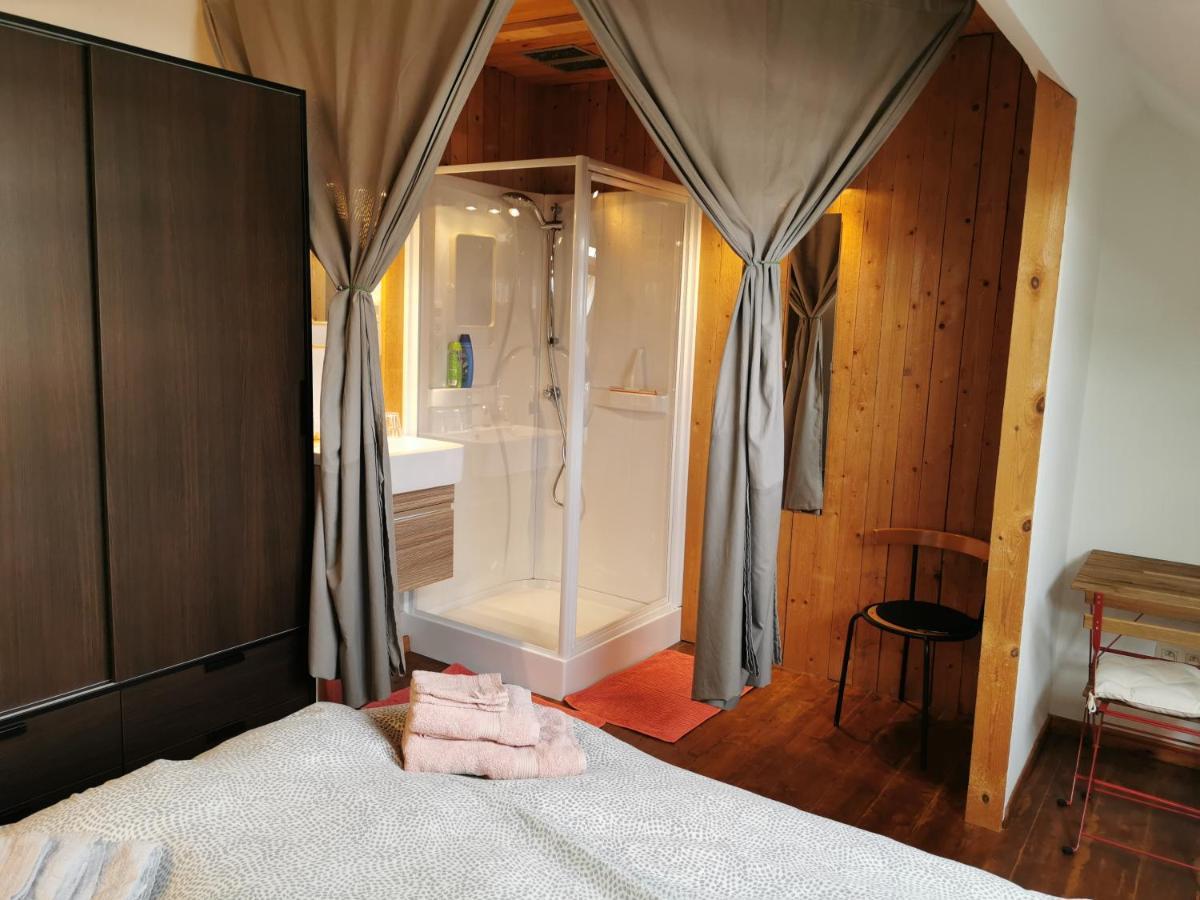Ostend Backpackers Lodge Eksteriør bilde